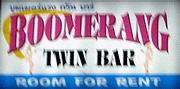 Boomerang bar sign