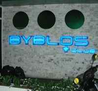 By Blos Club neon