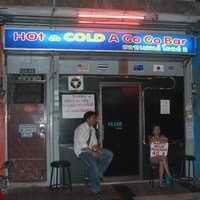 Hot & Cold 2 frontage