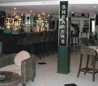 Shearer's Bar