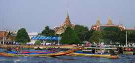 Long tail boats