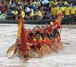 Traditional rowing boat