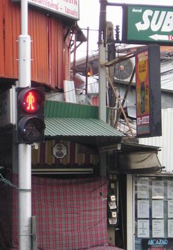 pedestrian crossing light